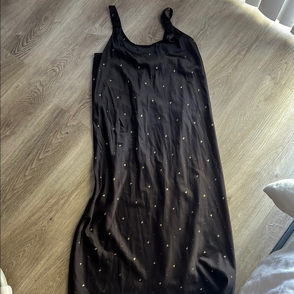 Elegant Black Sleeveless Dress/sleepwear